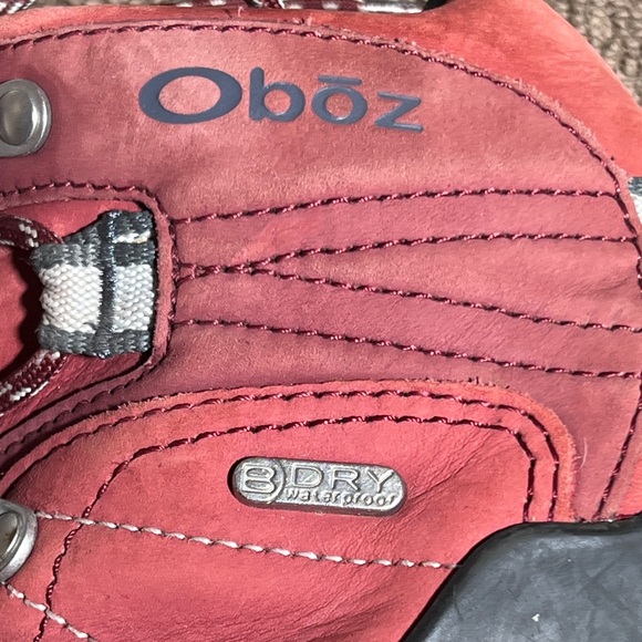 OBOZ Red Hiking Boots, 8.5 - Picture 4 of 8